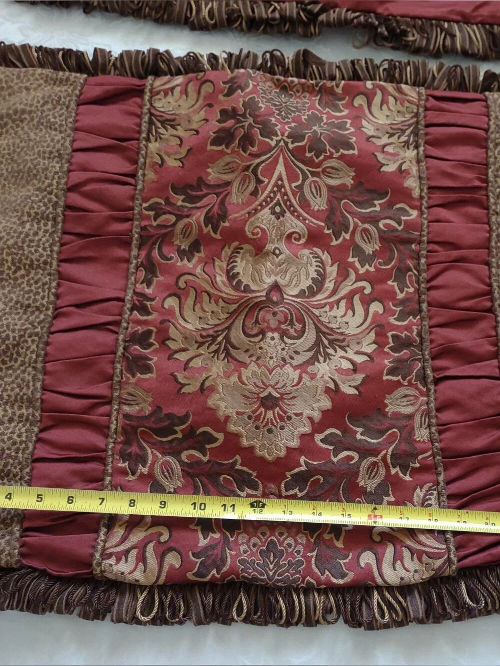 Luxury Pillow Shams Burgundy Venetian Jacquard With fringe Tassels